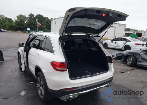 2017 Mercedes-Benz Glc 300 300 z USA, uszkodzony, nr VIN WDC0G4JB8HF126905
